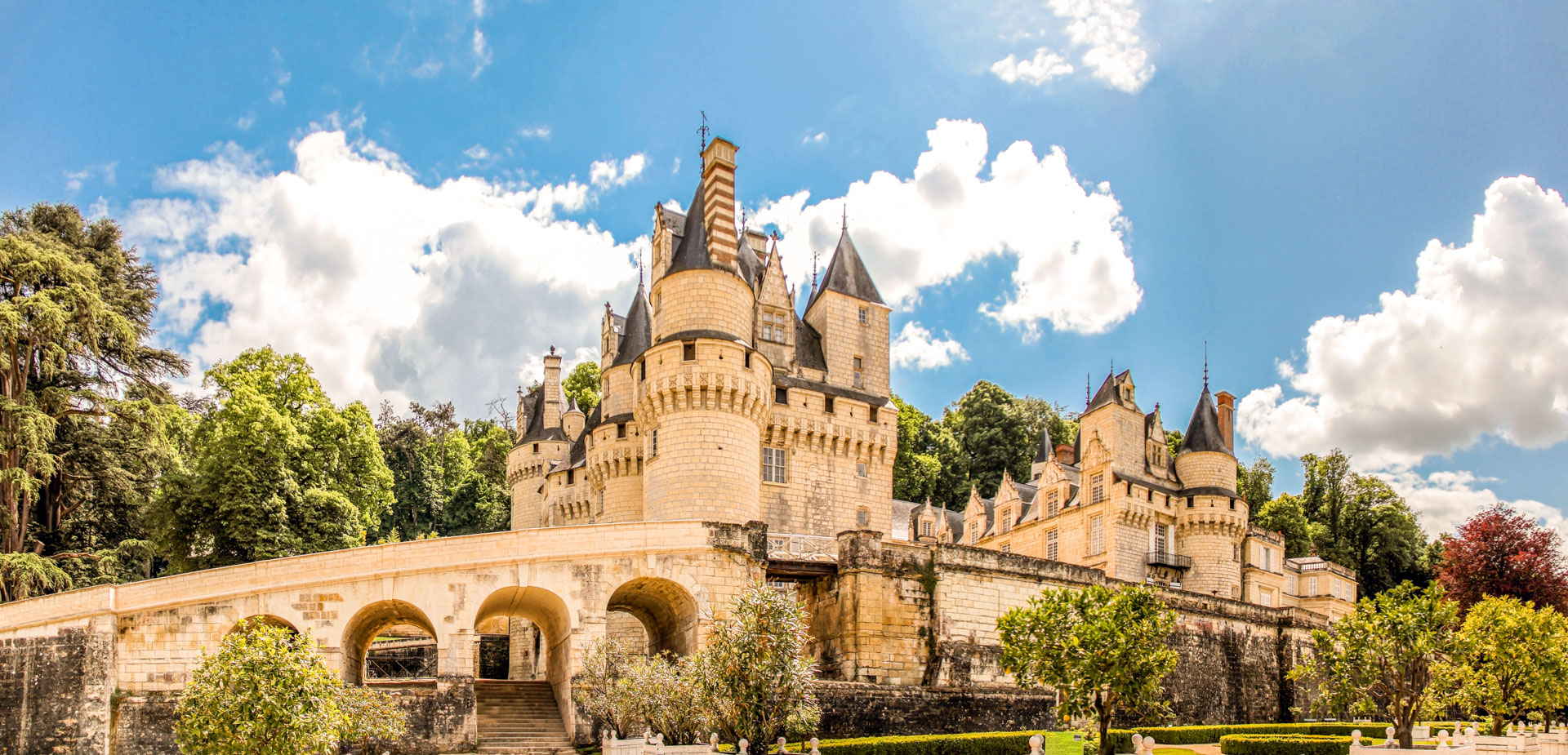 chateau ussé loire visiter les alentours tourisme fritillaire
