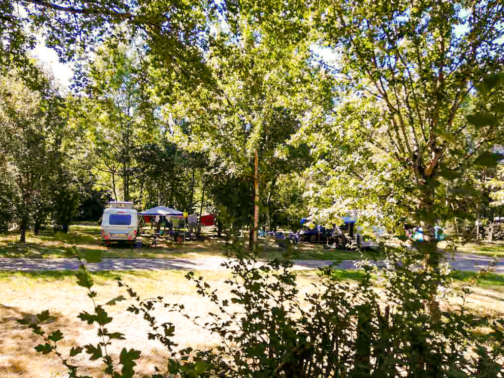 enplacement nature camping fritillaire